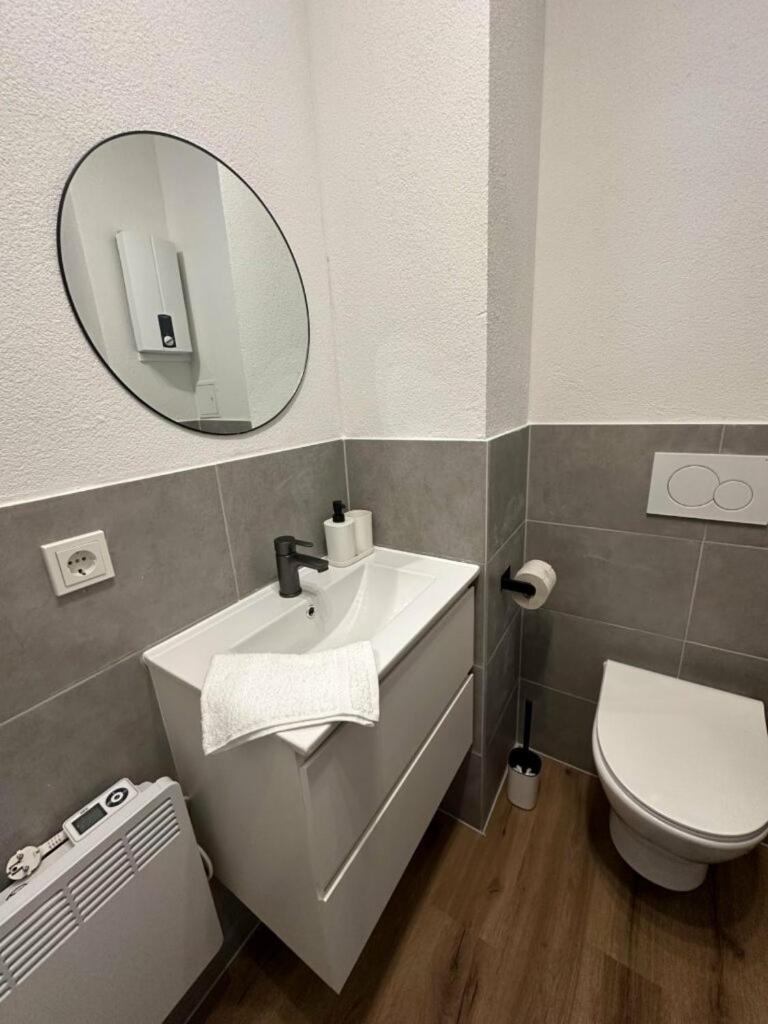 Weinhaus Drosseleck Apartment Ruedesheim am Rhein Ngoại thất bức ảnh